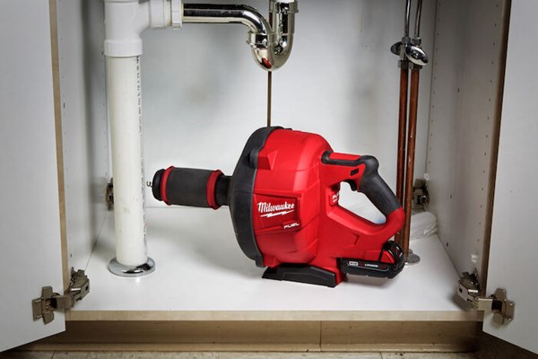 Is MILWAUKEE M18 Drain Cleaner Snake easy to use? 