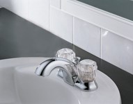 2522LF-MPU Chrome Delta Classic Two Handle Centerset Bathroom Faucet ,