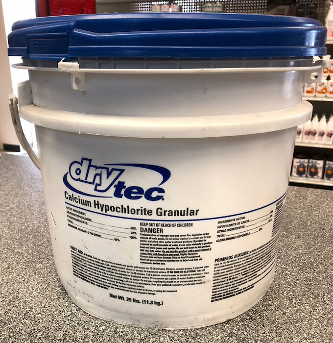 White 25 lb Rhino Granular Chlorine 