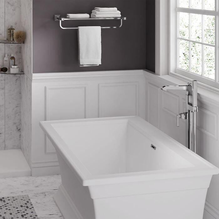 Town Square S Freestanding Tub in White 